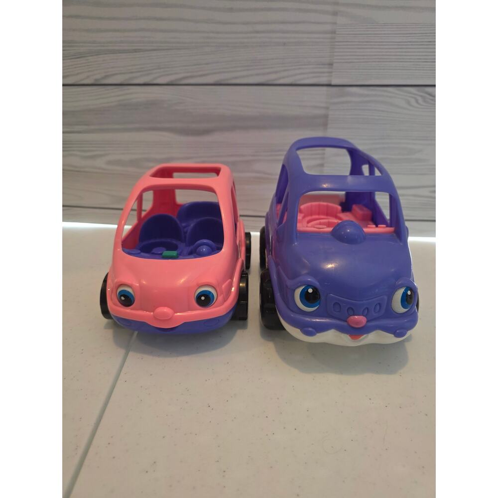 Fisher Price Little People Melody The Mini Van and Purple SUB Vintage